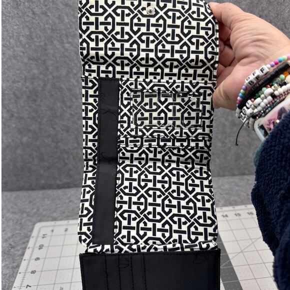 Vera Bradley Dogwood Black Yellow Floral Pattern Euro Wallet New With Tags - Picture 6 of 6